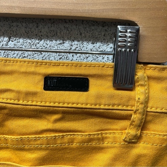 KUT Mustard Cropped Straight Leg Jeans - Picture 5 of 8